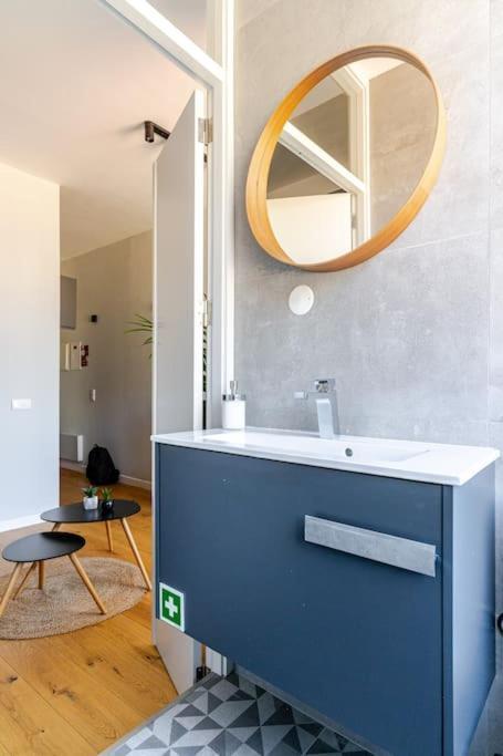 Modern Downtown Studio Порту Экстерьер фото